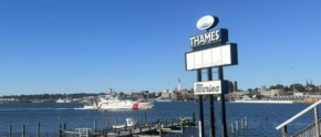 Thames Inn and Marina